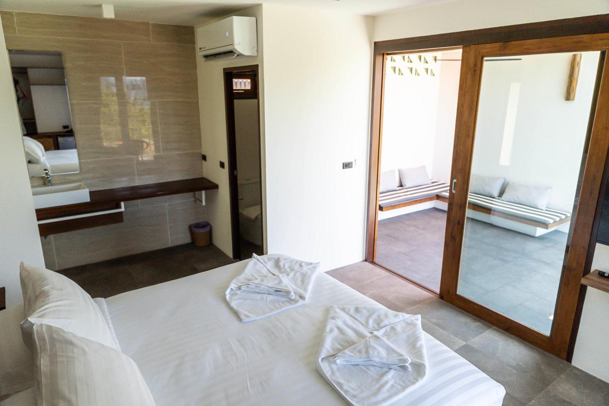 Mae Ya Resort Ko Tao Esterno foto